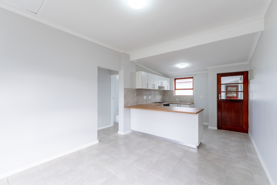 2 Bedroom Property for Sale in Twin Palms Western Cape